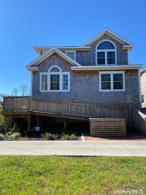 345 Dehnhoff Walk in Ocean Beach, NY - Building Photo