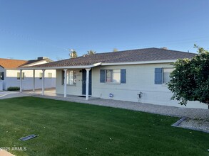 7615 E Pinchot Ave in Scottsdale, AZ - Building Photo - Building Photo