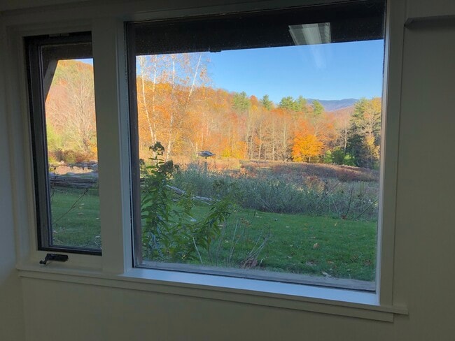 2908 Lincoln Hill Rd, Unit Hinesite in Hinesburg, VT - Building Photo - Building Photo