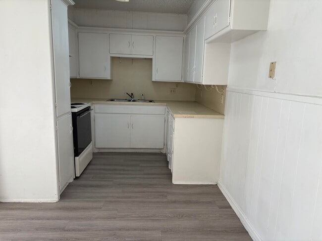 4203 50th St in Lubbock, TX - Building Photo - Building Photo