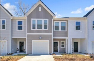 8740 Silver Perch Ln in North Charleston, SC - Building Photo