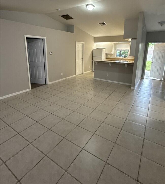 5219 Centennial Blvd in Lehigh Acres, FL - Building Photo - Building Photo