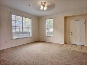 12824 Madison Pointe Cir in Orlando, FL - Building Photo - Building Photo