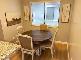 750 Del Verde Cir in Sacramento, CA - Building Photo