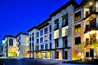 District 28 in Houston, TX - Building Photo - Building Photo