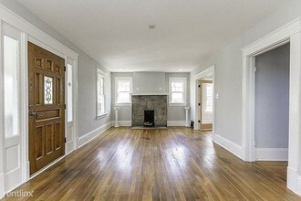 314 Martin Luther King Jr Blvd in Raleigh, NC - Building Photo - Building Photo