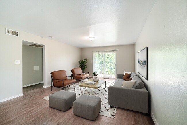 Lumina in Dallas, TX - Building Photo - Building Photo