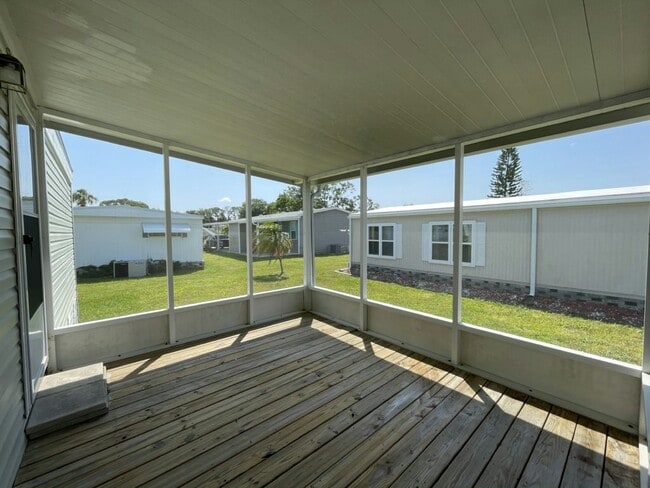 757 Harbor Cir in Ellenton, FL - Building Photo - Building Photo