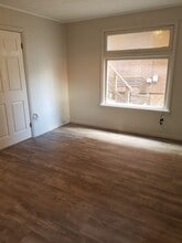 205 E 3rd Ave, Unit Ground Floor in Altoona, PA - Foto de edificio - Building Photo