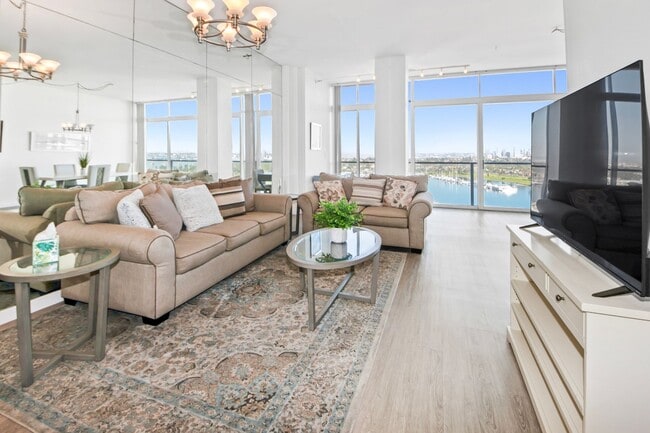 property at 1820 Avenida Del Mundo