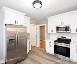 1380 Taney St in Gary, IN - Building Photo