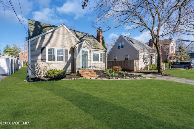 24 St Nicholas Pl in Red Bank, NJ - Building Photo - Building Photo