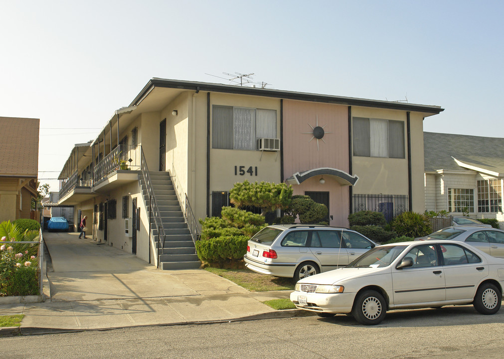 1541 2nd Ave in Los Angeles, CA - Building Photo