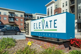 Elevate Apartments in Madison, WI - Building Photo