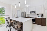 1808 SW 9th St in Fort Lauderdale, FL - Building Photo - Building Photo