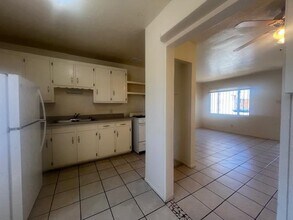 3501 Vail Ave SE-Unit -C in Albuquerque, NM - Building Photo - Building Photo