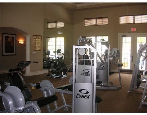 6559 Emerald Dunes Dr in West Palm Beach, FL - Building Photo