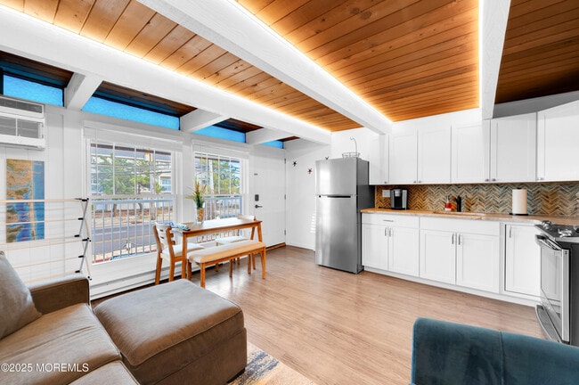 1681 NJ-35 in Seaside Heights, NJ - Building Photo - Building Photo