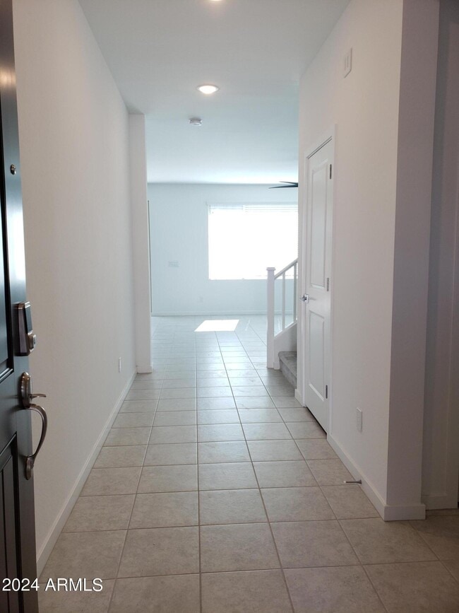 1315 W Crane Dr in Chandler, AZ - Building Photo - Building Photo