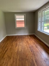 205 Old Trenton Rd in Clarksville, TN - Building Photo - Building Photo