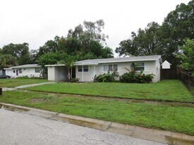4720 W Leila Ave in Tampa, FL - Building Photo