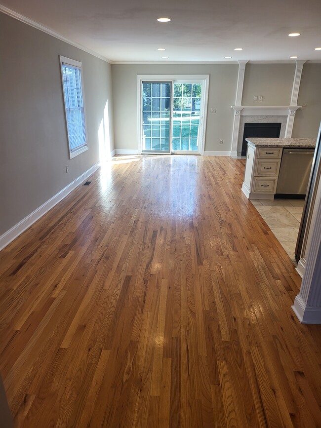 36 W Hanover Ave, Unit A in Morris Plains, NJ - Building Photo - Building Photo