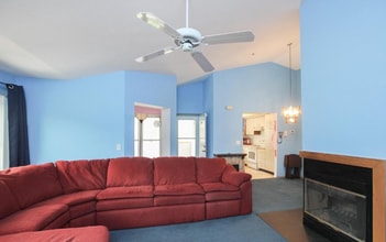 401 Margit Ct in Newark, DE - Foto de edificio - Building Photo