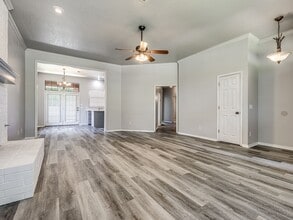1409 Del Norte Dr in Edmond, OK - Building Photo - Building Photo