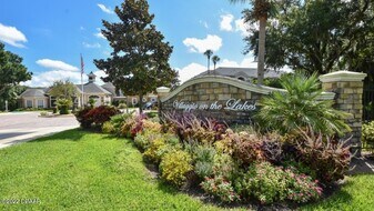 940 Village Trl, Unit 1-305 in Port Orange, FL - Building Photo