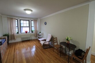 2003 Commonwealth Avenue, Unit 20 in Boston, MA - Foto de edificio - Building Photo