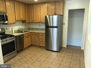 11519 Patapsco Dr in Rockville, MD - Building Photo - Building Photo