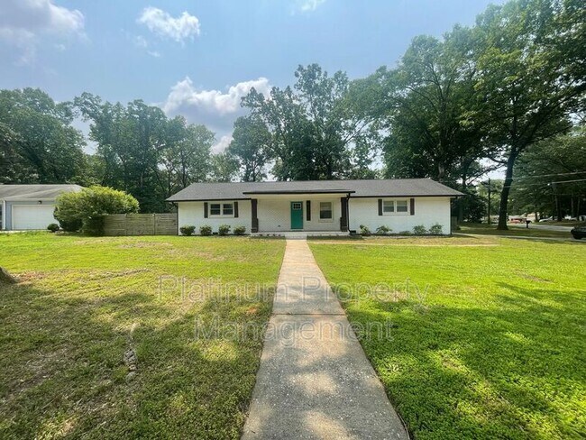 2216 Shancey Ln in Atlanta, GA - Building Photo - Building Photo