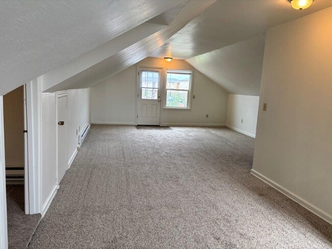 3170 Lansing Ave NE in Salem, OR - Building Photo - Building Photo