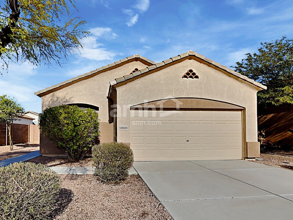 12634 W Monterey Way in Avondale, AZ - Building Photo