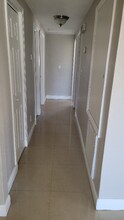 6410 N Hubert Ave in Tampa, FL - Building Photo - Building Photo