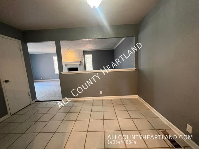 6408 Galaxie Dr in Oklahoma City, OK - Building Photo - Building Photo