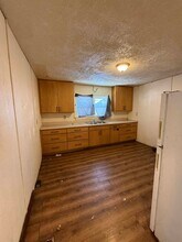 1305 E Whitmer St in Decatur, IL - Building Photo - Building Photo