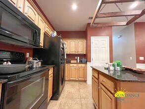 1541 Bentley Cir in Fort Walton Beach, FL - Building Photo - Building Photo