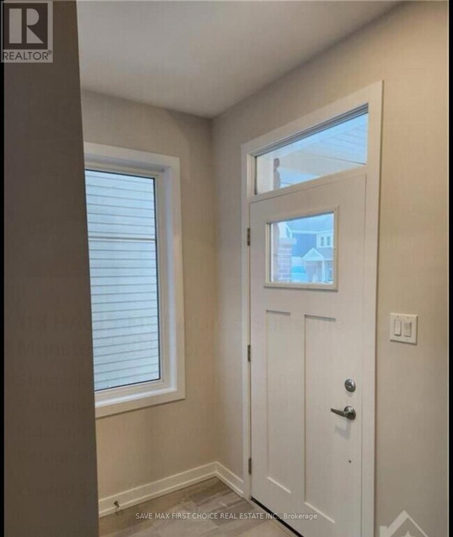 113 Hackamore Cres in Ottawa, ON - Building Photo - Building Photo