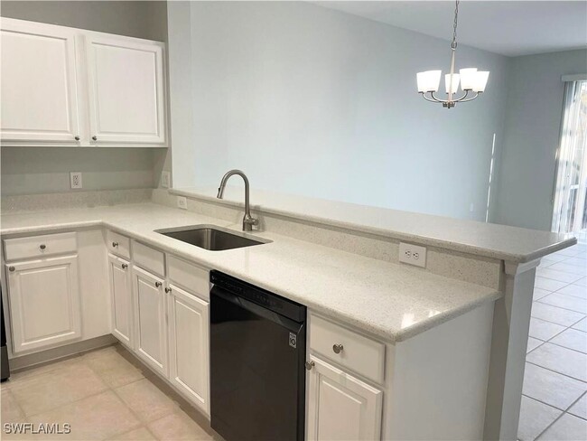 property at 839 Hampton Cir