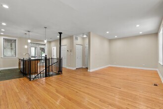 3105 W George St in Chicago, IL - Building Photo - Building Photo