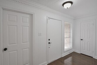 2075 Little Cedar Dr in Humble, TX - Building Photo - Building Photo