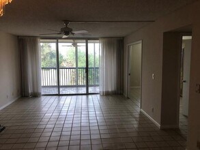 5280 NW 2nd Ave in Boca Raton, FL - Building Photo - Building Photo