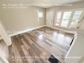 2014 Fairmont Ave in Columbus, OH - Building Photo - Building Photo