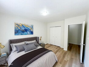 Gateway Place in Surrey, BC - Building Photo - Building Photo