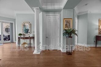 2 Wharfside St in Charleston, SC - Building Photo - Building Photo