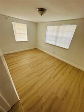 3101 SW 67th Ave in Miami, FL - Building Photo - Building Photo