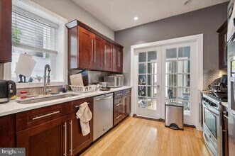 1126 S 15th St in Philadelphia, PA - Building Photo - Building Photo