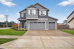 2595 S Ginger St in Cornelius, OR - Building Photo