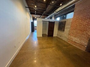 806 Sampson St in Houston, TX - Building Photo - Building Photo